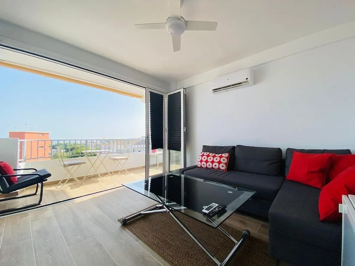 Luminoso Atico Con Vistas Al Mar En Torremolinos Apartment