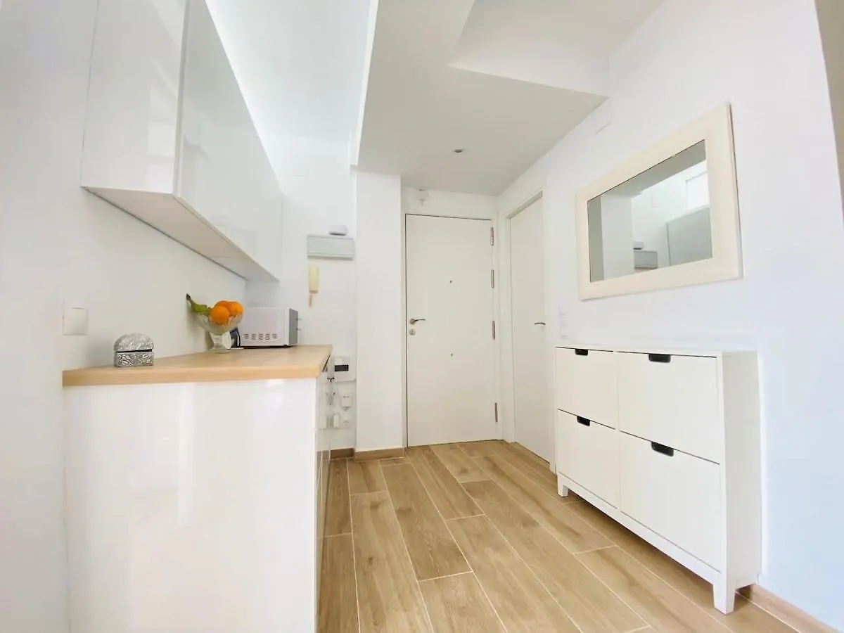 Luminoso Atico Con Vistas Al Mar En Torremolinos Apartman