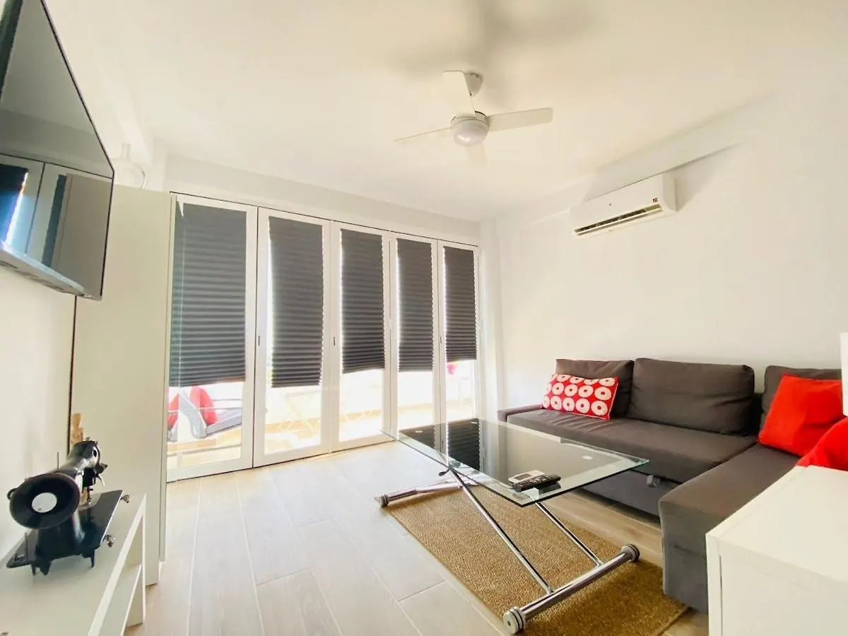Luminoso Atico Con Vistas Al Mar En Torremolinos Apartman